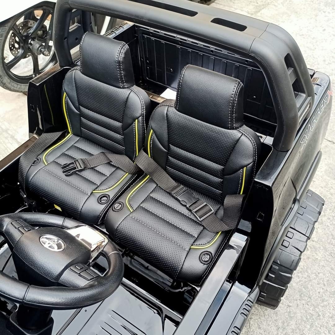 Carro Eléctrico Campero Toyota Hilux 1-9 Años Gris - Imagen 4