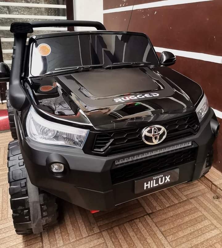 Carro Eléctrico Campero Toyota Hilux 1-9 Años NEGRO - Imagen 10