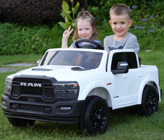 Carro Infantil Batería Eléctrico Campero DODGE RAM 24V 1-9 BLANCO - Imagen 4