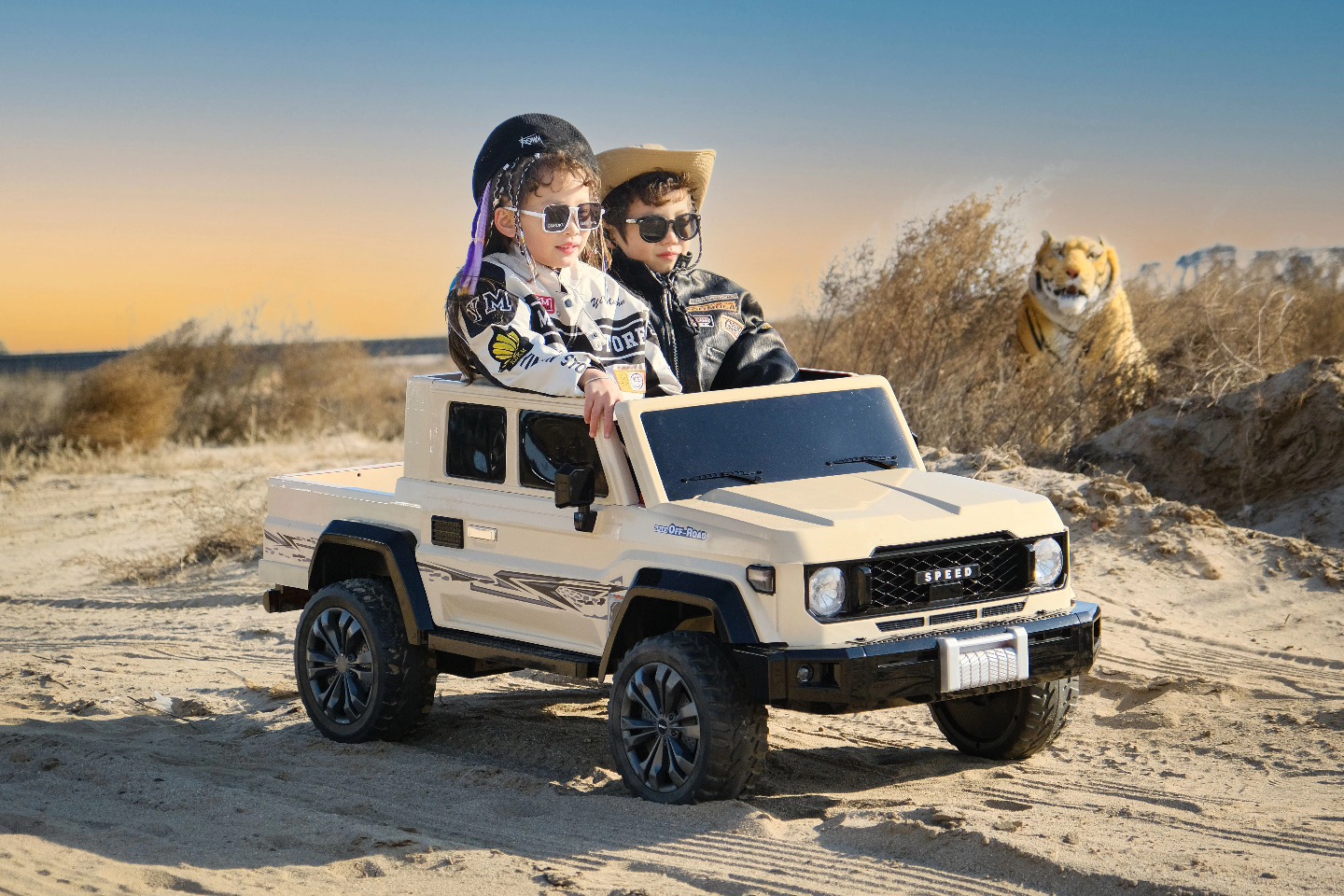 Carro Campero TOYOTA BLANCO 24 VOLTIOS CARE VACA 1-9 AÑOS - Imagen 8